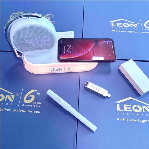 汽車行業(yè)周年禮品定制