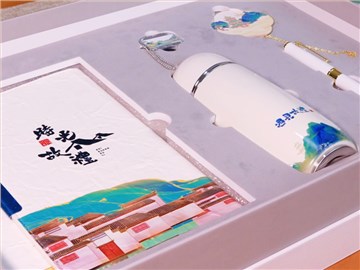 時(shí)光故禮禮盒：打造獨(dú)特文創(chuàng)風(fēng)格的精致禮品