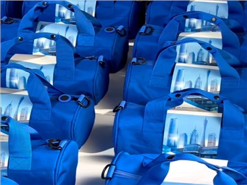 員工福利禮品的痛點(diǎn)與破局:從“形式福利”到“人文關(guān)懷” 員工福利禮品的痛點(diǎn)與破局:從“形式福利”到“人文關(guān)懷”