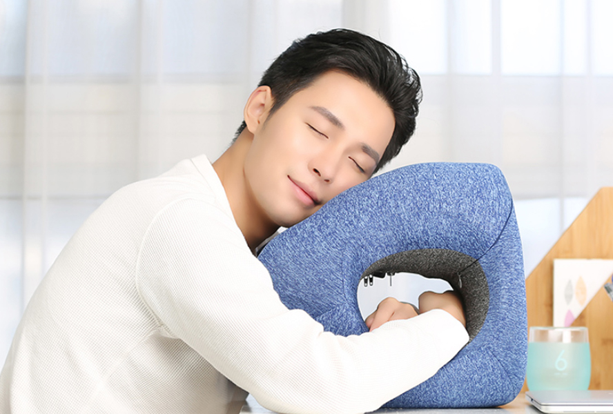 年會(huì)送員工獎(jiǎng)品-午睡枕