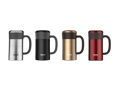 春節(jié)將至，給老人送溫暖，慰問禮品可不能少。