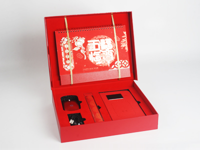 精美的2021公司年會禮品，實用又省錢。