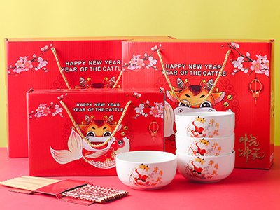 2021年公司送員工的春節(jié)禮品方案。