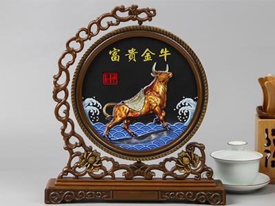 一套精心挑選的商務(wù)接待禮品方案。