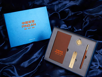 20周年你會(huì)定制一款什么樣的紀(jì)念禮品呢？