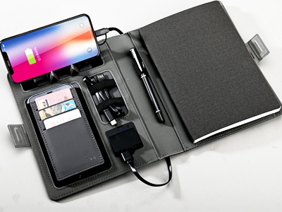 一套非常有創(chuàng)意的充電寶記事本送禮方案
