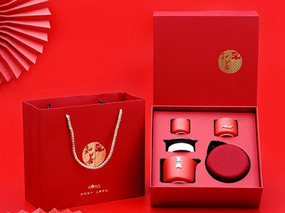 讓員工幸福感爆棚的企業(yè)員工福利禮品，這樣定制太暖心