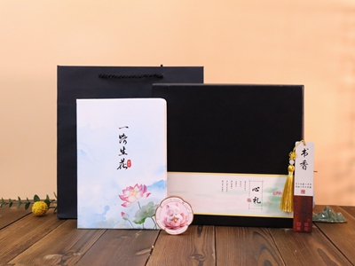 小預算文創(chuàng)伴手禮咋選？這套禮盒讓收禮人主動曬圈