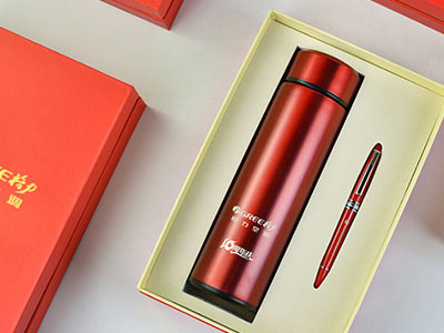 企業(yè)周年慶典送什么禮品對活動更有幫助。