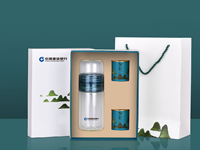 客戶禮品推薦方案，簡單大方又不失高級感。