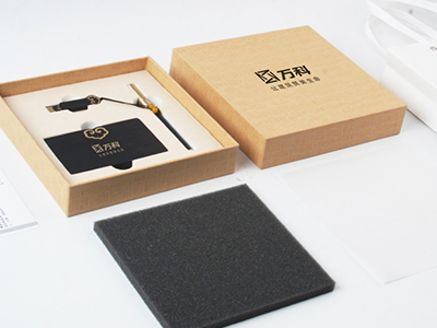 地產(chǎn)行業(yè)該怎么送禮，這幾款可不能錯(cuò)過(guò)