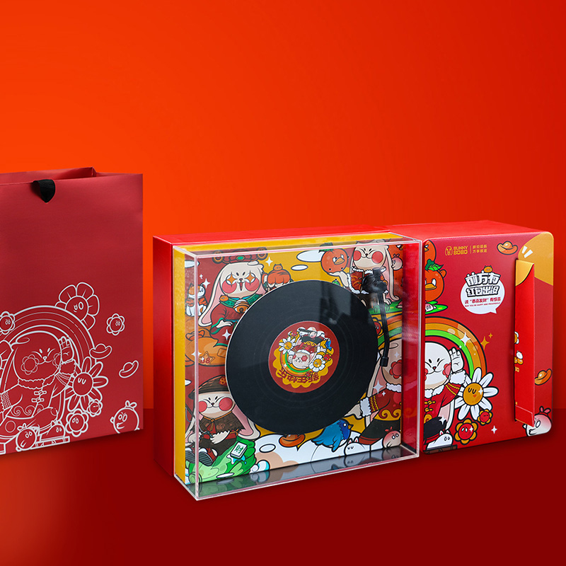 2025《恭喜發(fā)財(cái)》新年復(fù)古唱片機(jī)禮盒