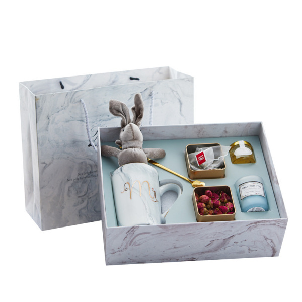 時(shí)尚百搭優(yōu)雅伴手禮禮盒 創(chuàng)意活動(dòng)伴手禮 婦女節(jié)活動(dòng)禮品