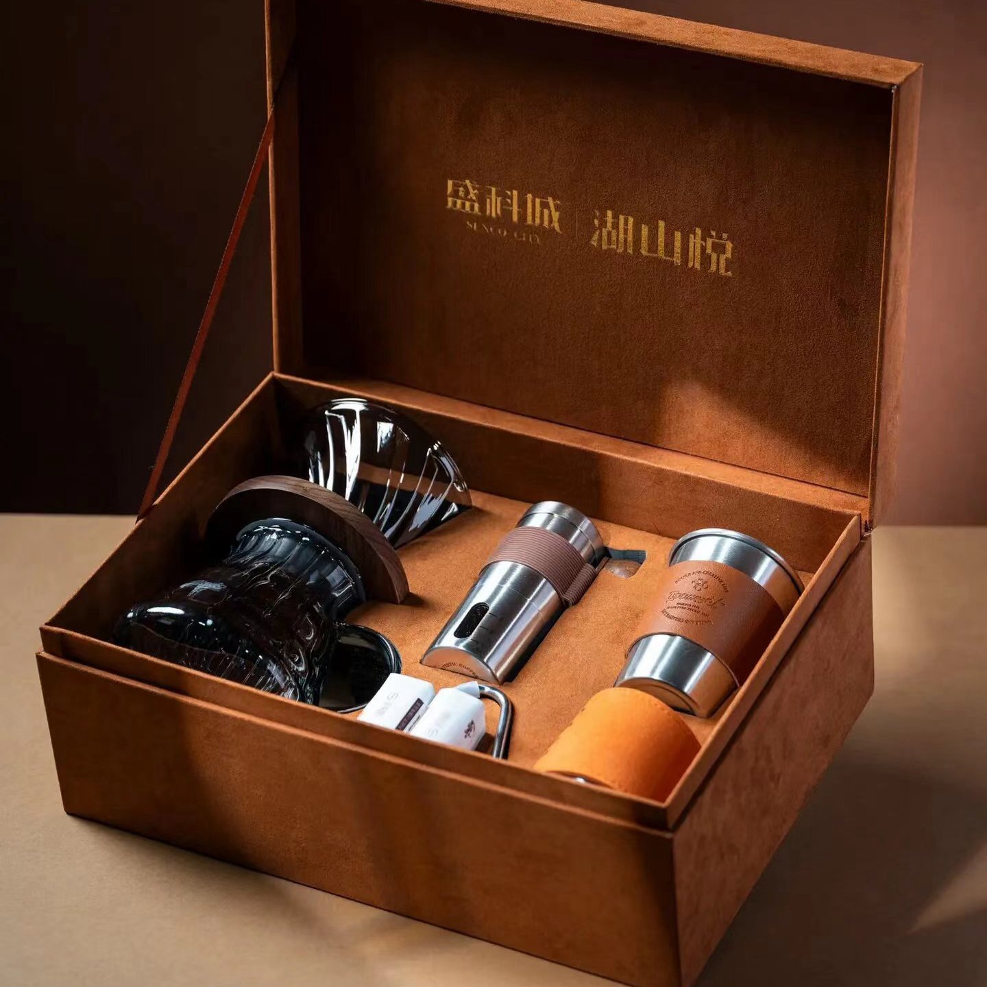 地產(chǎn)行業(yè)商務(wù)禮品|企業(yè)伴手禮