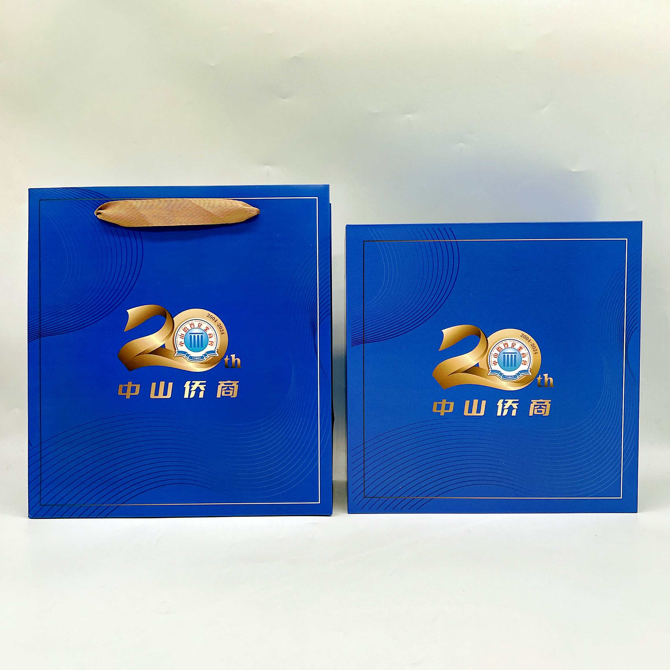 3825c05d1994c477ebe22496eeb94b1_副本